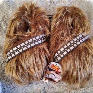 Star Wars /Chewbacca Slippers  for big kids /L. 2-3